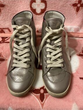 Authentic Gucci Coda Sneakers Size 35